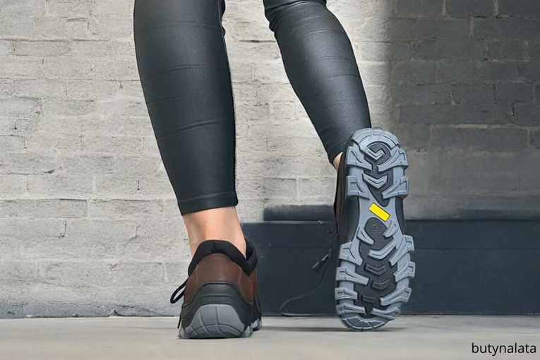 Skórzane buty trekkingowe niskie Krisbut 5648 brąz skórzane do kostki