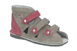 Kapcie Danielki S124 dziewczęce beż malina profilaktyczne obuwie zmienne do przedszkola